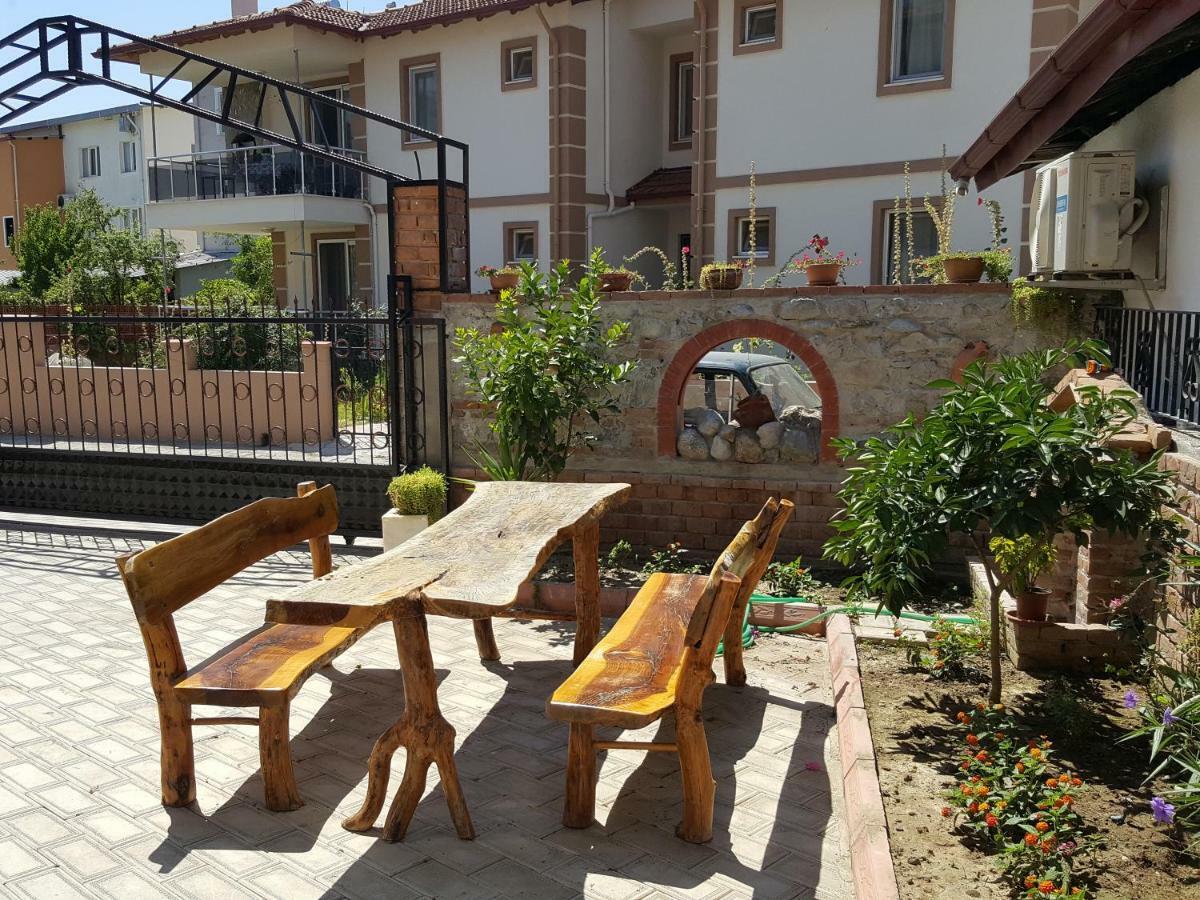 Karya Apartments Koycegiz Exterior photo